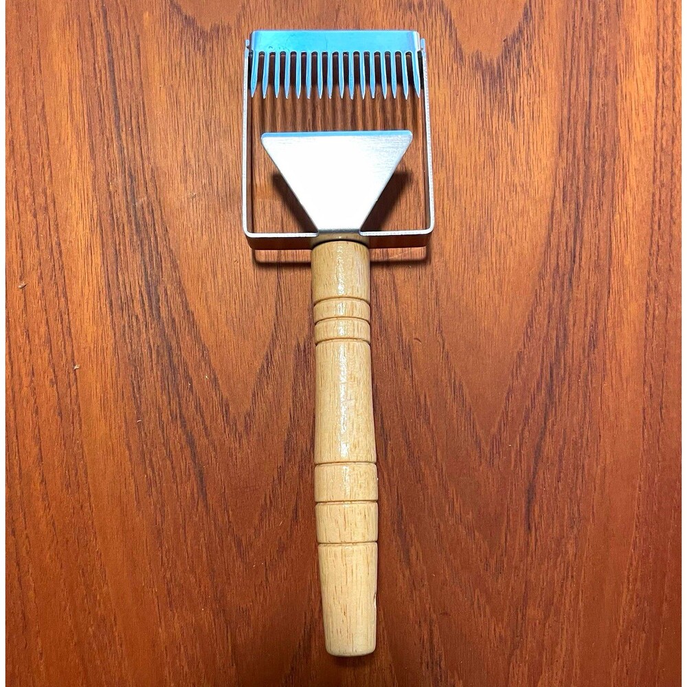 Honey Beekeeping Uncapping Fork